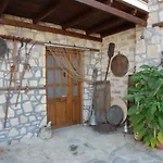 Guest house To Spiti τou Gakou