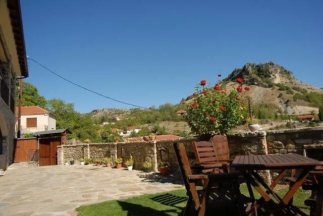 Guest house To Spiti τou Gakou 3*